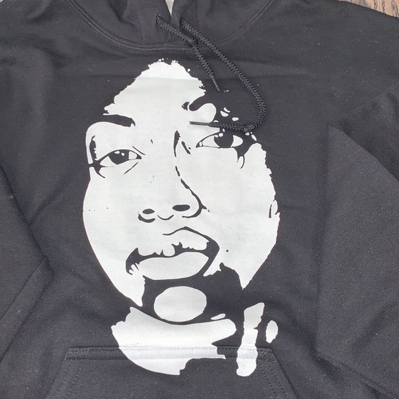 Brand New Hoodie - Original E.Lize’ Design - Picture 3 of 8